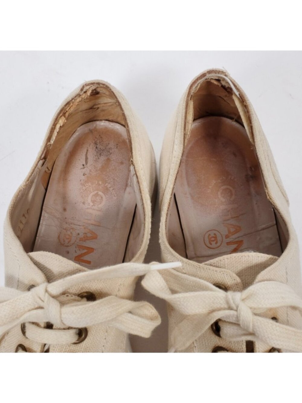 CHANEL shoes 38 US 8 lace up canvas CC logo toecap cream black - Picture 9 of 10